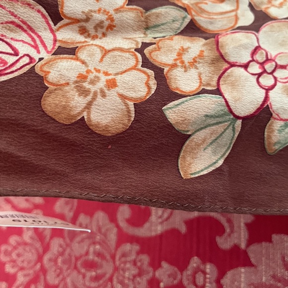 Vintage signed Laura Ashley small silk floral square scarf 20” brown tone - Picture 6 of 7